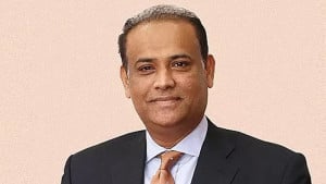 সাবেক মন্ত্রী জাবেদ দুই কর্মকর্তার মাধ্যমে পাচার করেন ১২৫ কোটি টাকা