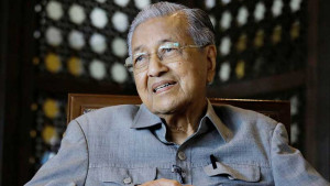 গাজা গণহত্যা শতাব্দীর পর শতাব্দী ভোলা যাবে না: মাহাথির মোহাম্মদ