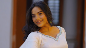 একসময় অনেক কাজ চাইতাম, এখন তা মোটেই চাই না: মাহি