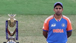 এশিয়া কাপের ম্যাচ ফি দানের ঘোষণা যাদবের