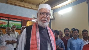 যেদিন রাস্তায় নামবো, সেদিন বন্দুকও কিছু করতে পারবে না: কাদের সিদ্দিকী