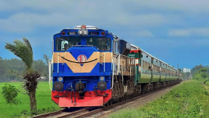 প্রথমবারের মতো পূজায় বিশেষ ট্রেন