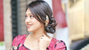 চুল সাজুক অলংকারে