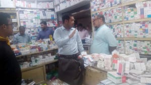 মেয়াদোত্তীর্ণ ওষুধ বিক্রি করছিল ফার্মেসিগুলো