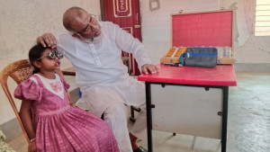 নববর্ষে বিনামূল্যে চক্ষু সেবা পেলেন সাড়ে ছয়শ রোগী