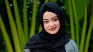 শোবিজ ছাড়ার পর বিয়ের খবর জানালেন লুবাবা