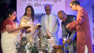 অস্থির সময়ের বিরুদ্ধে শিল্পের আহ্বান