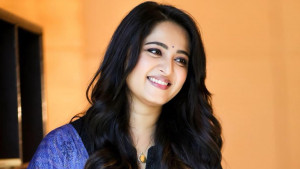 সম্পর্কের পর এবার বিয়ের গুঞ্জনে আনুশকা