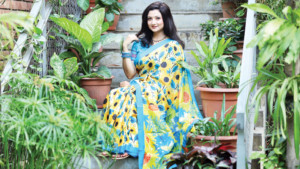 ফুলের নকশায়