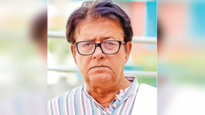 উৎসব খুঁজে পাক নিজের শিকড়