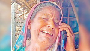 ‘ভালো থেক, বাচ্চাদের দেখ, আমি মালয়েশিয়া যাচ্ছি’