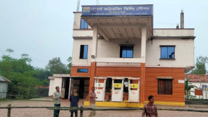 ফিলিং স্টেশনে জ্বালানি বিতরণ নিয়ে ফের সংঘর্ষের শঙ্কা