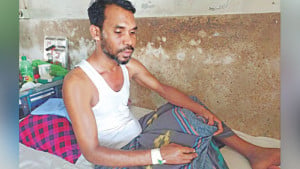 সাত দিন পরও মামলা নিচ্ছে  না পুলিশ