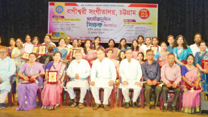 ‘ যে সমাজে সংগীতচর্চা থাকে সেই সমাজ পথভ্রষ্ট হয় না’