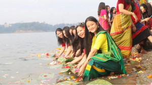 পাহাড়ের উৎসবগুলো শিকড় থেকে বিচ্ছিন্ন হয়ে যাচ্ছে