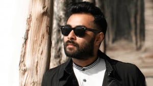 চেনা সুরের আদলে হৃদয় খানের ‘হাহাকার’