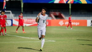 নেপালকে কোণঠাসা করে প্রথমার্ধ শেষ বাংলাদেশের