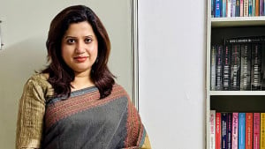 তারকাদের মনোনয়ন না দেওয়ায় বিএনপিকে ‘লাল সালাম’ জানালেন ন্যান্সি