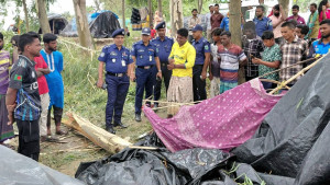 কালবৈশাখী ঝড়ে গাছের চাপায় অন্তঃসত্ত্বা নারীর মৃত্যু