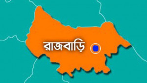 মাত্র তিন ঘণ্টার ব্যবধান