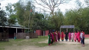 গাছতলা ছেড়ে শ্রেণিকক্ষে ফ্রেন্ডশিপ স্কুলের শিক্ষার্থীরা