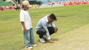 অভিষেকের ভেন্যু থেকেই বিদায় রুবেলের
