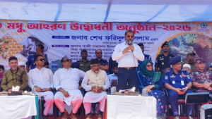‘সুন্দরবনে বিষ দিয়ে মাছ শিকার আত্মহত্যার সমান’