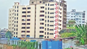 ‘আয়বর্ধক’ ১০টি ফ্ল্যাট  এখন পরিত্যক্ত