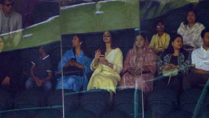 বাংলাদেশের খেলা দেখতে গ্যালারিতে জাইমা রহমান