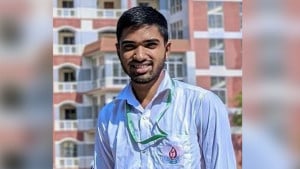 অ্যান্টিভেনম দিয়েও বাঁচানো গেল না শিক্ষার্থীকে