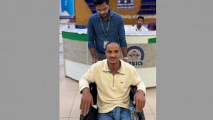 ২৫ বছর পর দেশে ফিরে ফরিদ পেলেন পরিবারের সন্ধান