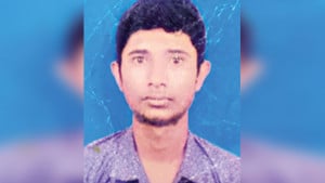 ছেলের কবরের পাশে সময় কাটে মিছিলি বেগমের