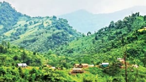 সরকারের ১৮০ দিন এবং পার্বত্য চুক্তির হালচাল