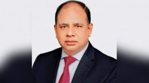 কাদেরদের মতো রাজনীতিবিদের জন্ম যেন আর না হয়