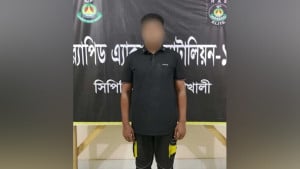 লক্ষ্মীপুরে থানা থেকে লুট হওয়া অস্ত্র-গুলিসহ ‘ছোট নিশান’ গ্রেপ্তার