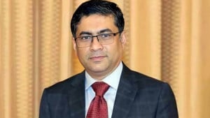 বিপ্লব বড়ুয়াসহ পরিবারের ৪ জনের দেশত্যাগে নিষেধাজ্ঞা