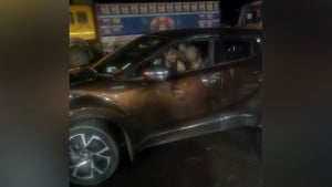 পার্কিং নিয়ে কথা কাটাকাটির জেরে যুবকের গুলিবর্ষণ, ভিডিও ভাইরাল