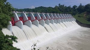 খুলে দেওয়া হলো কাপ্তাই বাঁধের ১৬ জলকপাট