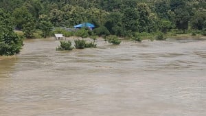 নদীর পানি বাড়ছে, ডুবতে পারে নিম্নাঞ্চল