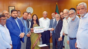 জিয়া হার্ট ফাউন্ডেশনকে এনসিসি ব্যাংকের অ্যাম্বুলেন্স প্রদান