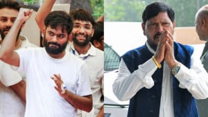 বিজেপির জোটে যোগ দেওয়ার প্রস্তাব পেলেন ককরোচ পার্টির দীপকে