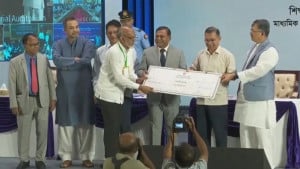 অবসরপ্রাপ্ত ৭০ হাজার শিক্ষক পেলেন দুটি ফান্ডের টাকা