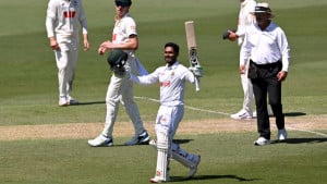 অস্ট্রেলিয়ার মাটিতে তানজিদের ব্যাটে নতুন গল্পের শুরু