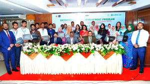 দক্ষ উদ্যোক্তা গড়তে মার্কেন্টাইল ব্যাংকের প্রশিক্ষণ, সনদ বিতরণ
