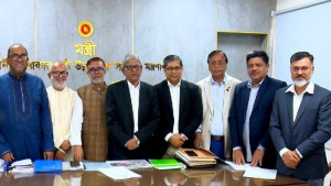 ঢাকার দুই সিটিসহ ৬ করপোরেশনের প্রশাসকদের দায়িত্ব গ্রহণ