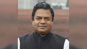 আত্মসমর্পনের পর জামিন পেলেন সাবেক এমপি তালুকদার মো. ইউনুস