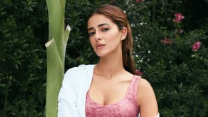 প্রেমের গুঞ্জন উসকে দিলেন অনন্যা