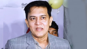 নিজেকে কখনোই সুপারস্টার ভাবিনি: শাকিল খান