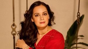 সন্তানদের নিয়ে দুশ্চিন্তায় অভিনেত্রী দিয়া মির্জা