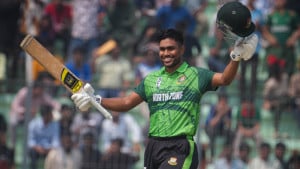 বিসিএলে উত্তরের ক্রিকেট উৎসবে দুই সেঞ্চুরি